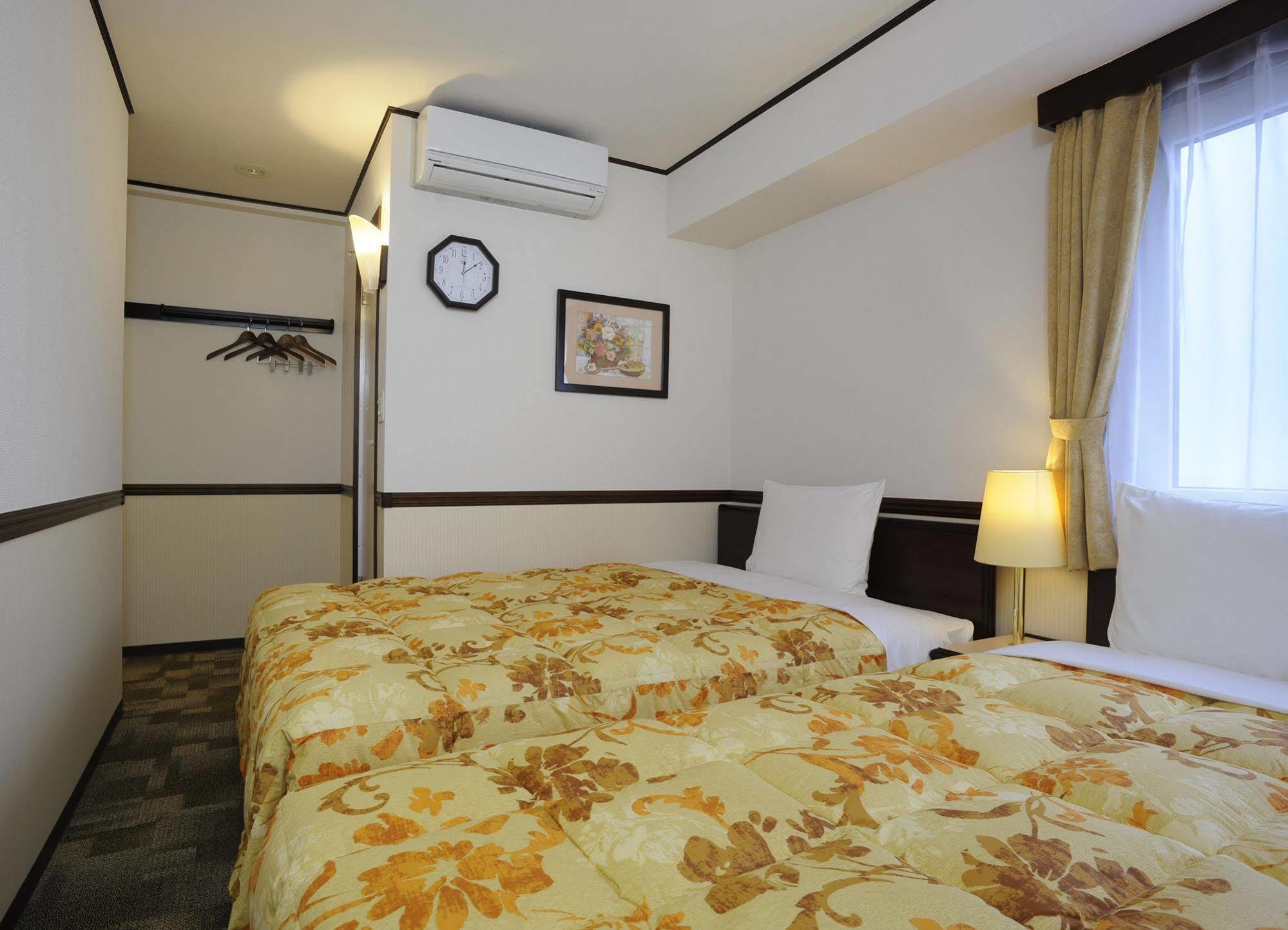 Toyoko Inn Shonan Hiratsuka Eki Kita Guchi No 2 Εξωτερικό φωτογραφία